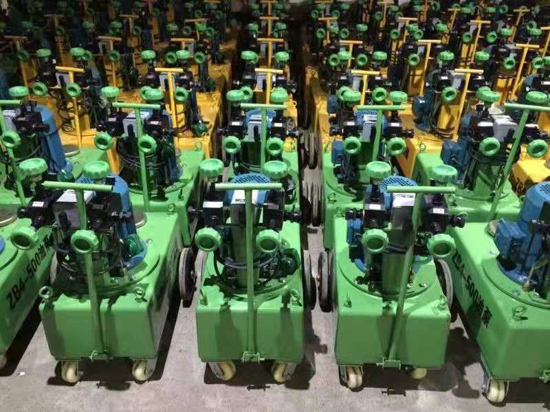 張拉油泵.jpg 張拉油泵.jpg